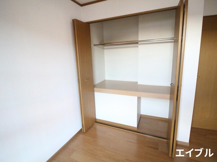 物件内観写真10　(収納)