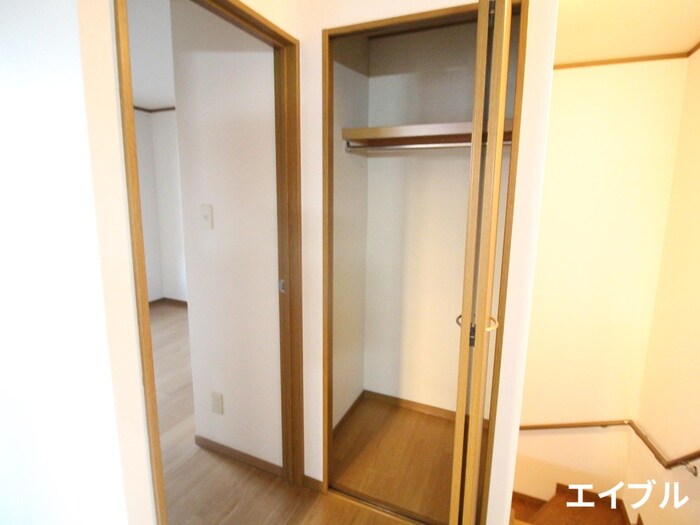 物件内観写真18　(収納)