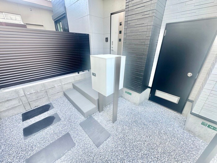 物件外観写真2　(建物設備)