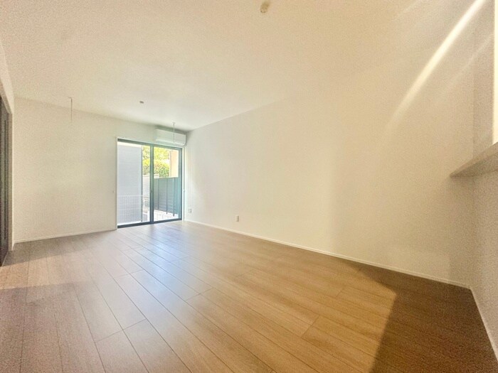 物件内観写真5　(居室)