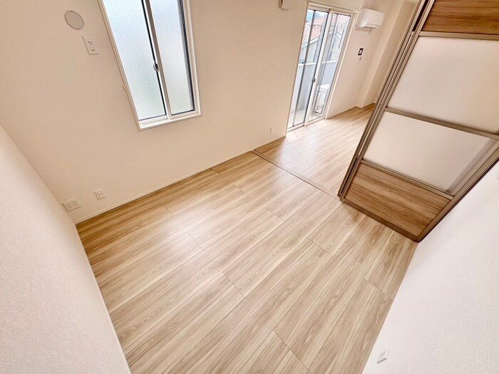 物件内観写真7　(居室)