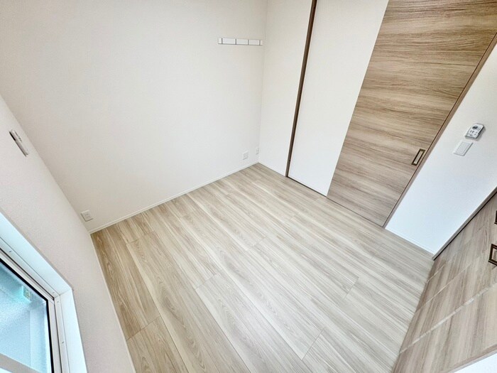 物件内観写真9　(居室)