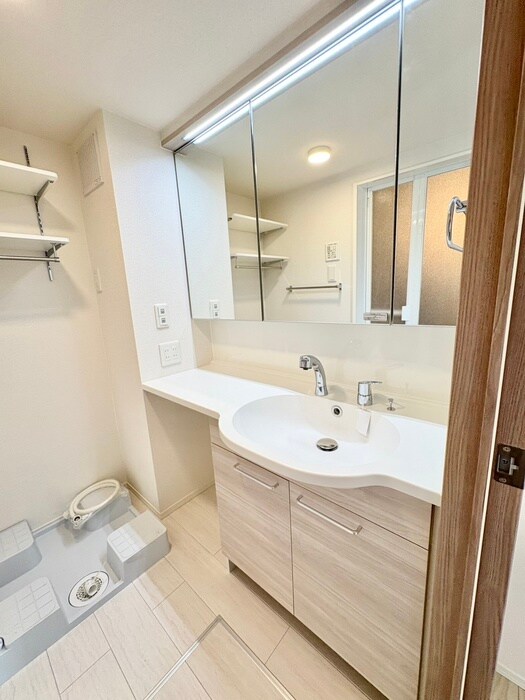 物件内観写真13　(洗面)