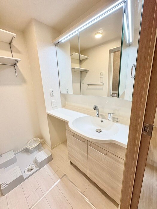 物件内観写真14　(洗面)