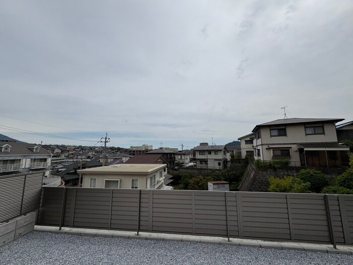 物件内観写真17　(室内からの展望)