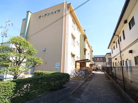 ガーデンハイツ都府楼外観写真