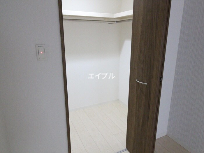 物件内観写真8　(収納)