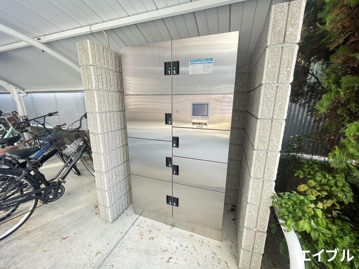 物件外観写真4　(建物設備)