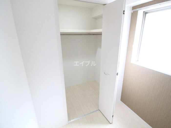 物件内観写真13　(収納)