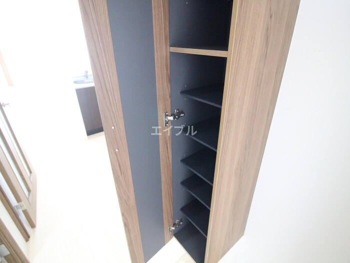 物件内観写真16　(靴箱)