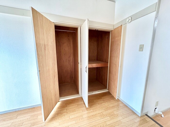 物件内観写真10　(収納)