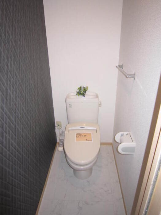 物件内観写真10　(トイレ)