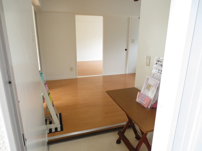 物件内観写真6　(居室)