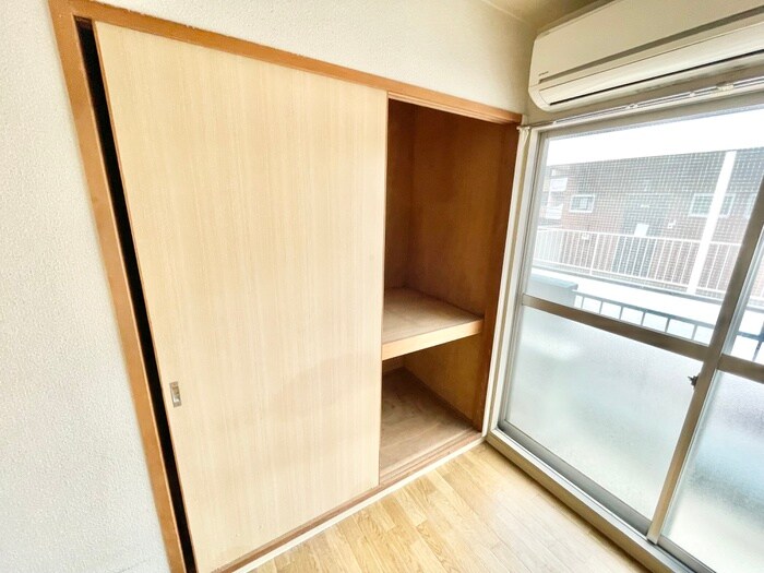 物件内観写真9　(収納)