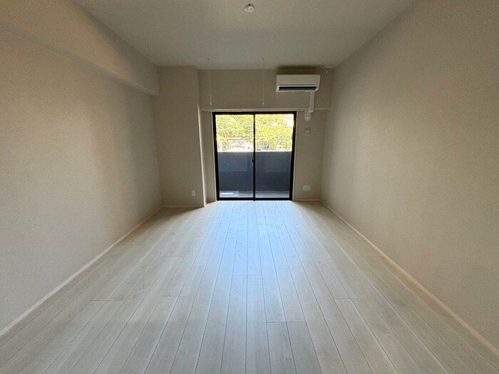 物件内観写真6　(居室)