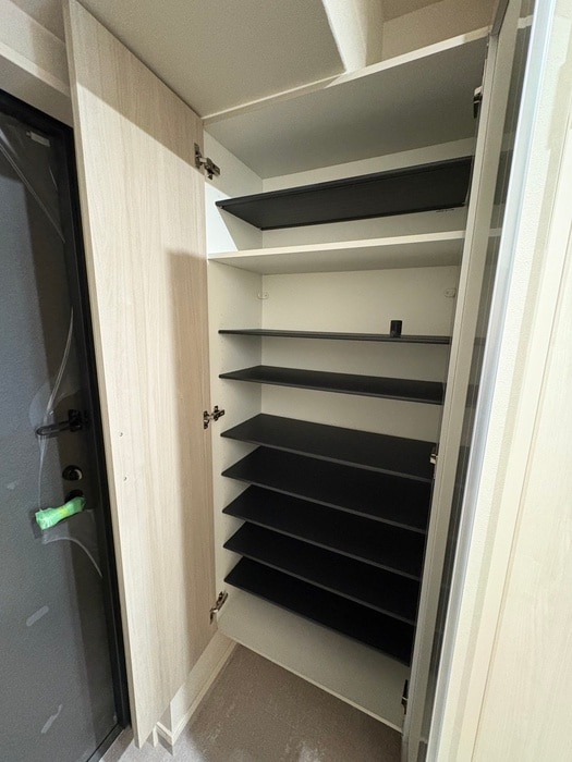 物件内観写真15　(靴箱)