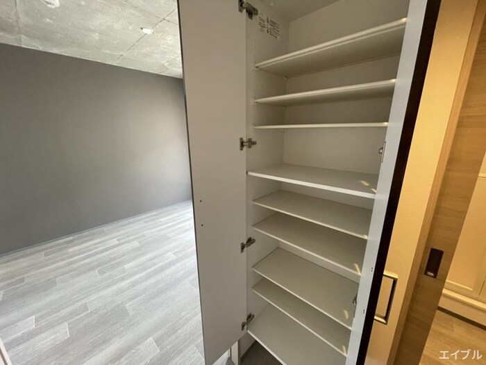 物件内観写真15　(靴箱)
