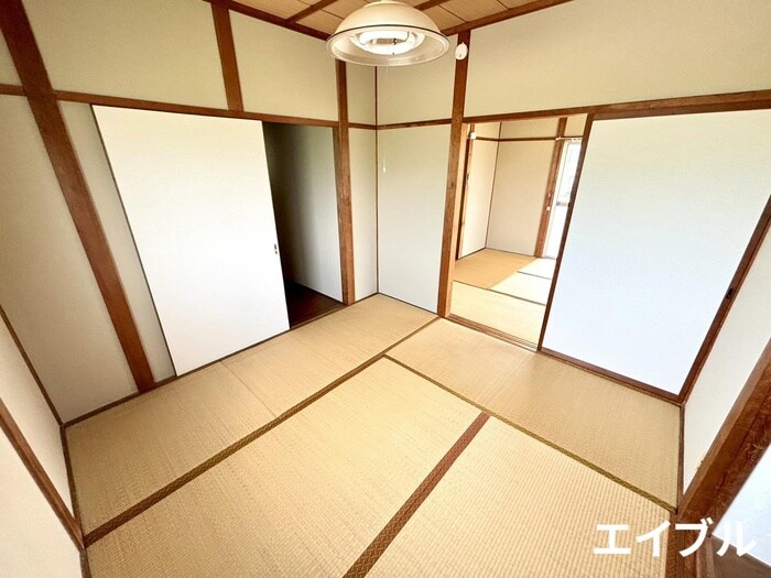 物件内観写真8　(居室)