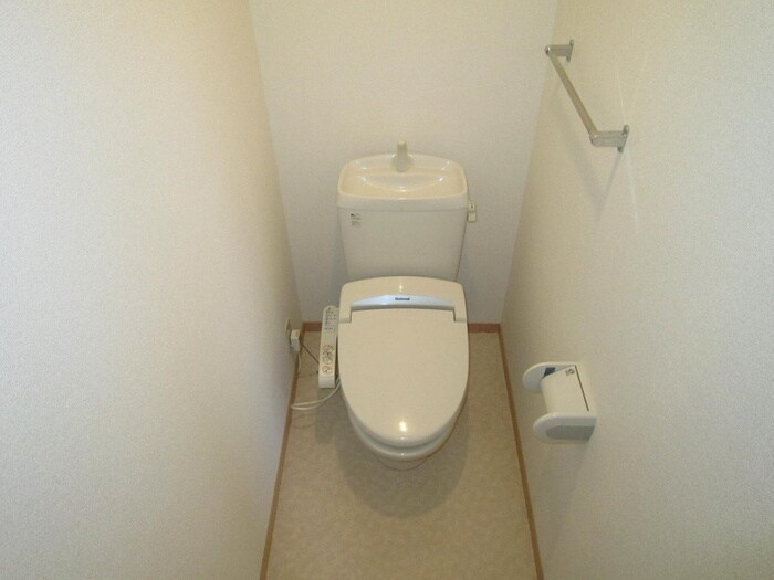 物件内観写真13　(トイレ)