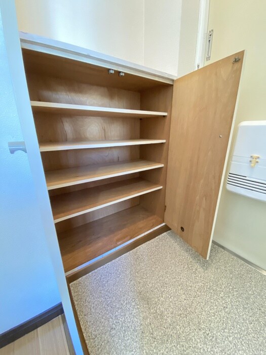 物件内観写真16　(靴箱)