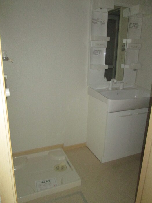 物件内観写真6　(洗面)