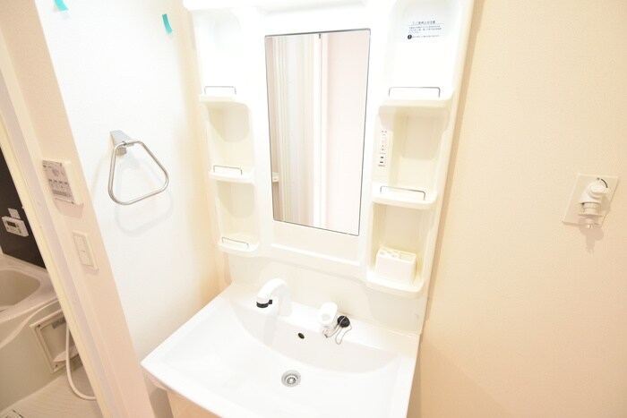 物件内観写真11　(洗面)