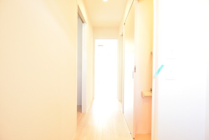 物件内観写真15　(廊下)
