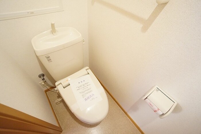 物件内観写真13　(トイレ)