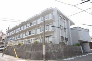 ト－カンマンション東大谷(201)外観写真