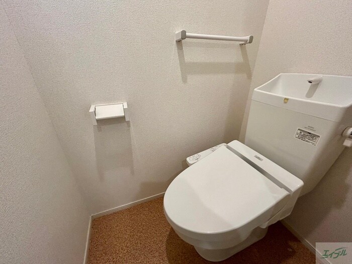 物件内観写真13　(トイレ)