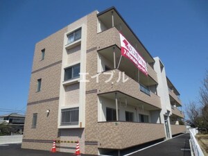 エレガンス泉Ⅳ外観写真