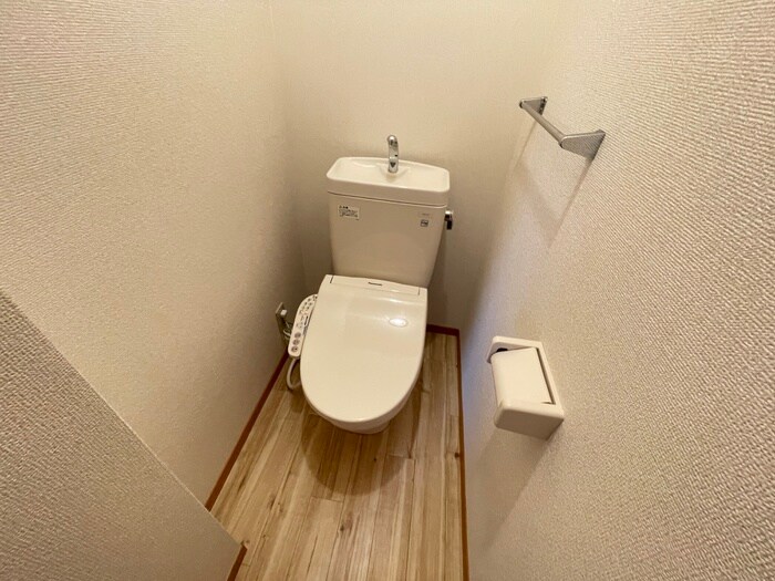 物件内観写真10　(トイレ)