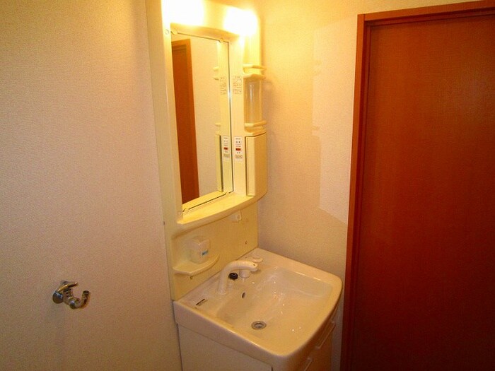 物件内観写真11　(洗面)