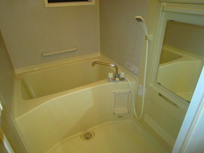 物件内観写真12　(バス／シャワールーム等)