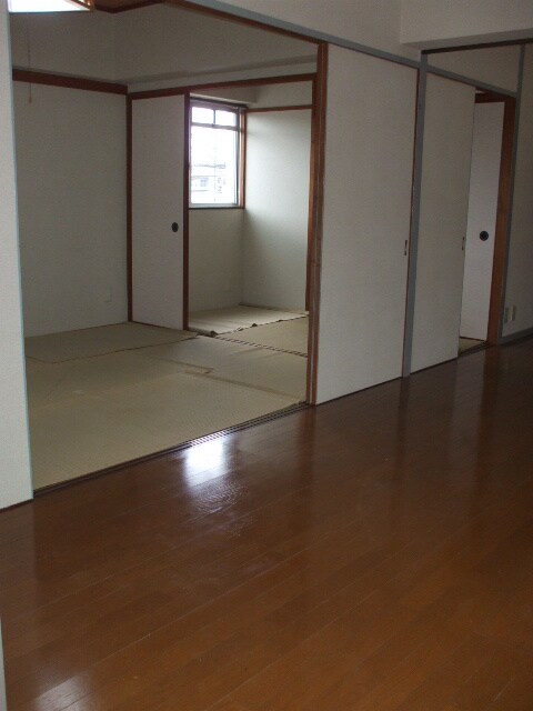 物件内観写真7　(内観写真)