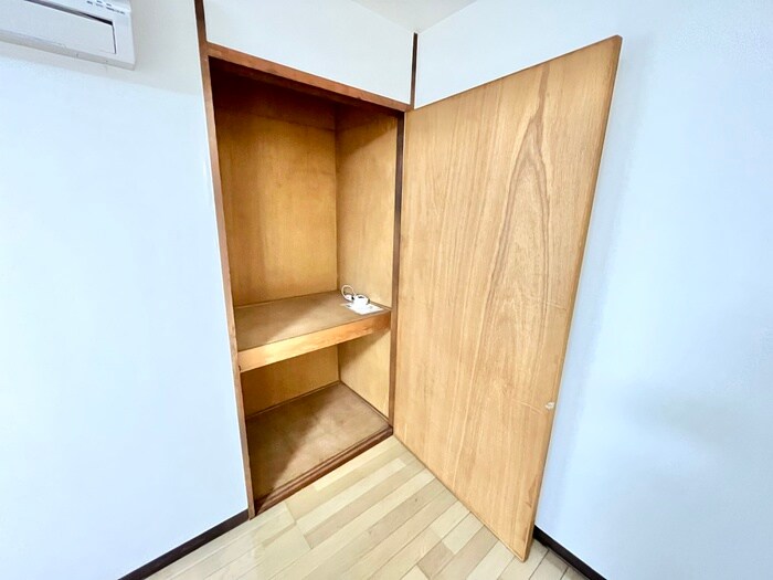 物件内観写真9　(収納)