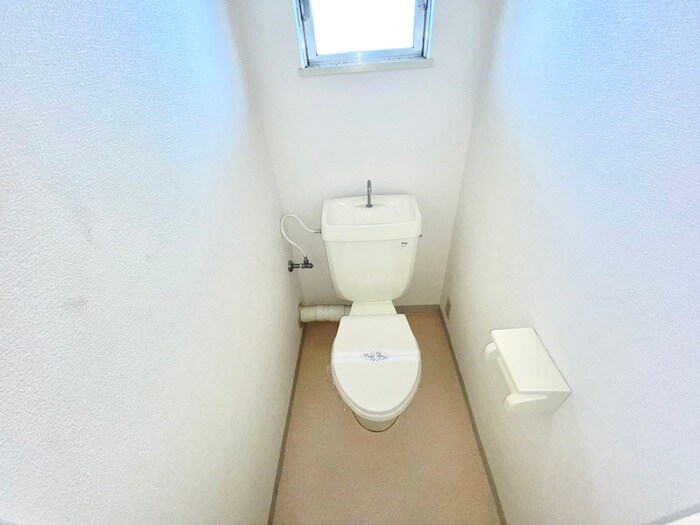 物件内観写真9　(トイレ)