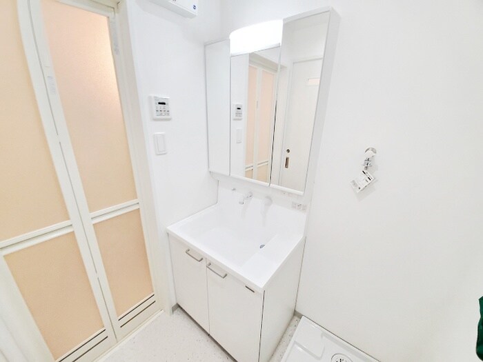 物件内観写真12　(洗面)