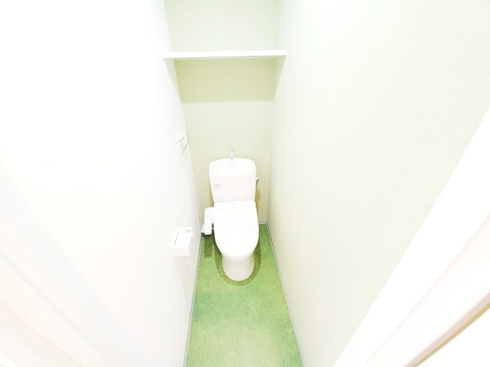 物件内観写真15　(トイレ)