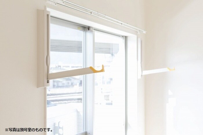 物件内観写真10　(ベランダ・バルコニー)