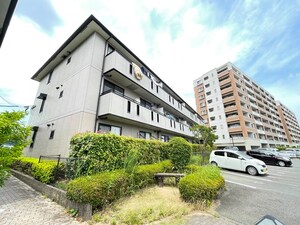 ヴィラコンフォ－ルⅢＢ棟外観写真