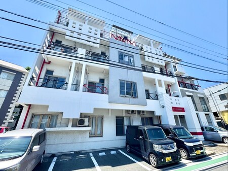 コンドミニアム折尾駅前外観写真