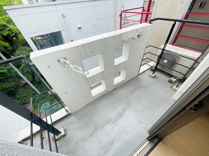 物件内観写真10　(ベランダ・バルコニー)