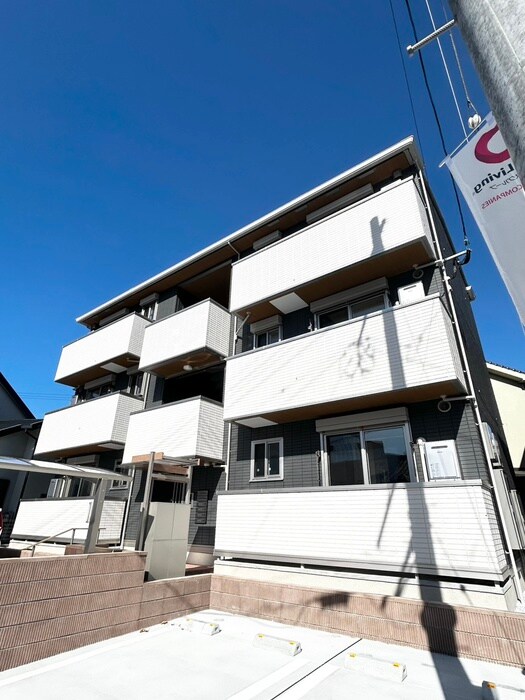 物件外観写真1　(外観写真)