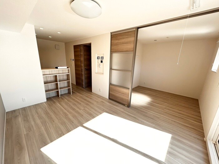 物件内観写真14　(居室)