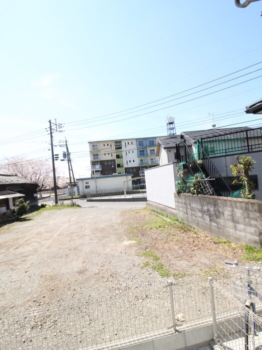 物件内観写真15　(室内からの展望)