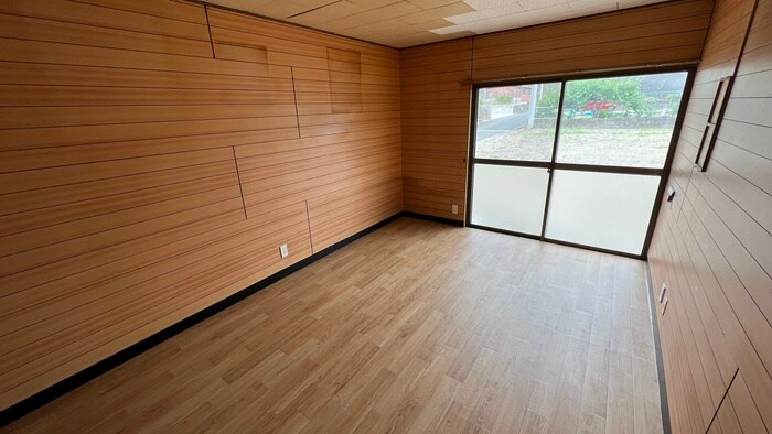 物件内観写真4　(居室)