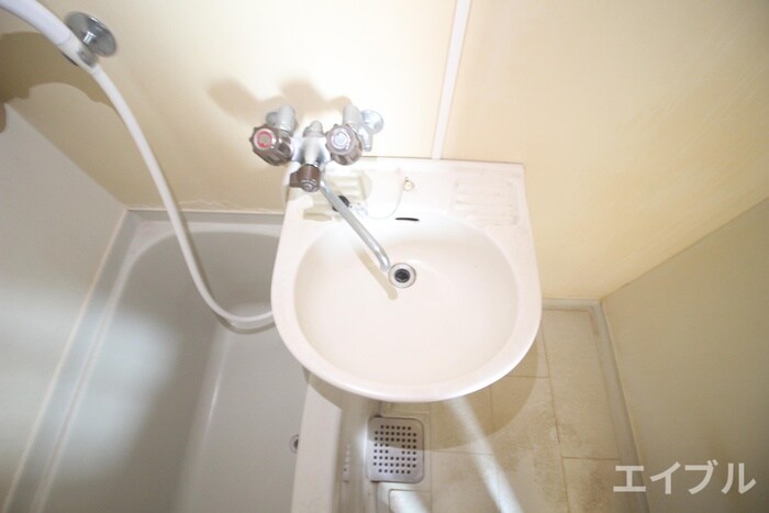 物件内観写真12　(洗面)