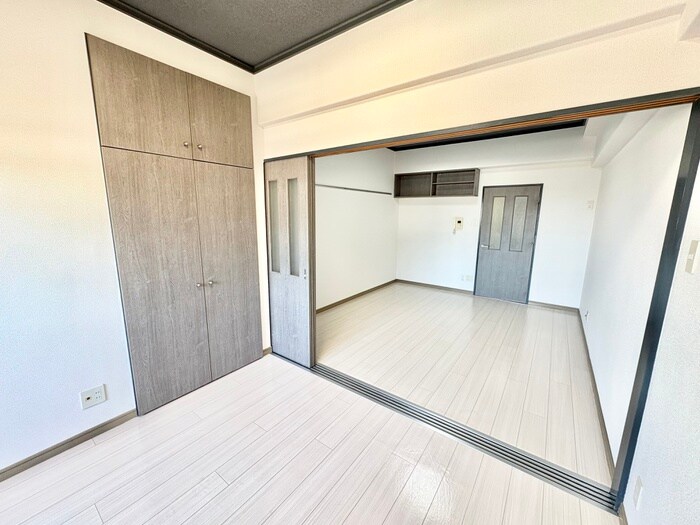 物件内観写真9　(居室)