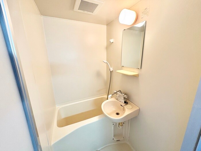 物件内観写真12　(バス／シャワールーム等)